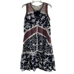 Floreat Anthro Burgundy Black Cream Floral w/Crocheted Accents Mini Dress Sz 0